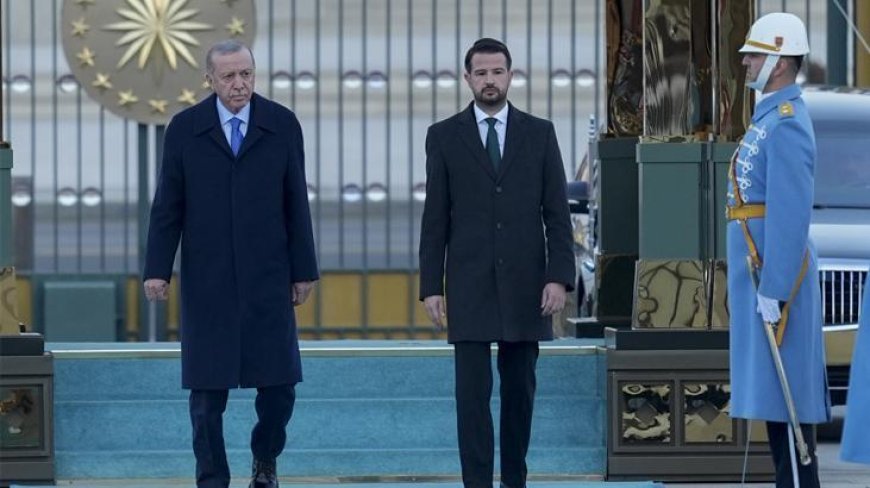 Cumhurbaşkanı Erdoğan, Milatovic'i resmi törenle karşıladı