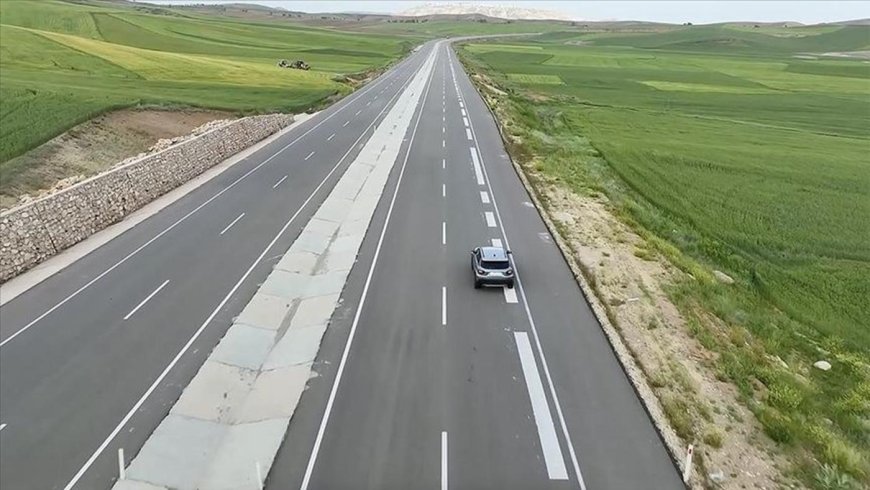 Türkiye'nin ilk melodili yolu Ankara'da kullanıma açıldı